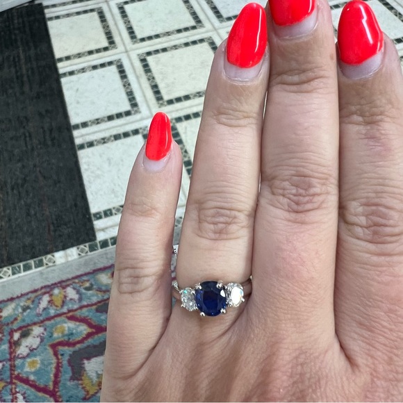 14k White Gold Diamond & Sapphire Ring - Picture 6 of 7